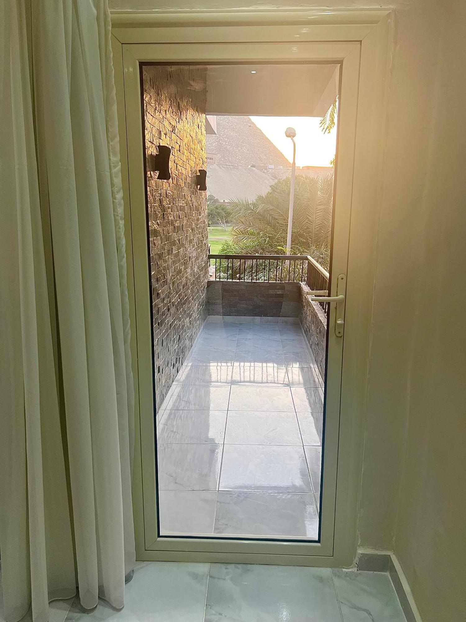 New Glamour Pyramids Hotel Kafret el-Gabal Exterior foto