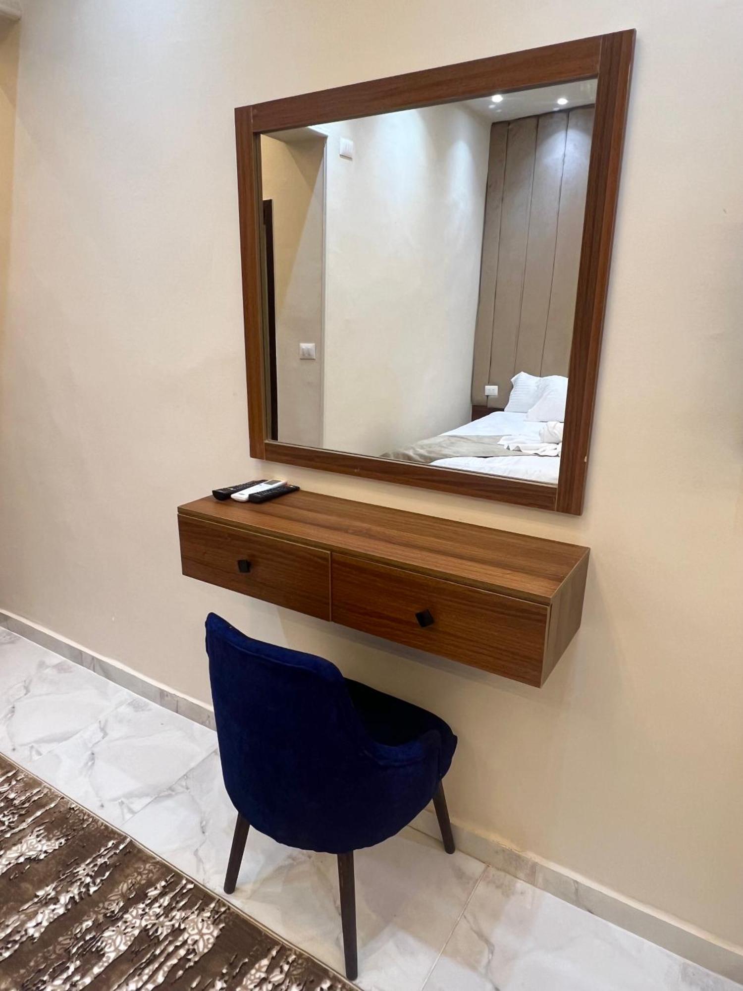 New Glamour Pyramids Hotel Kafret el-Gabal Exterior foto